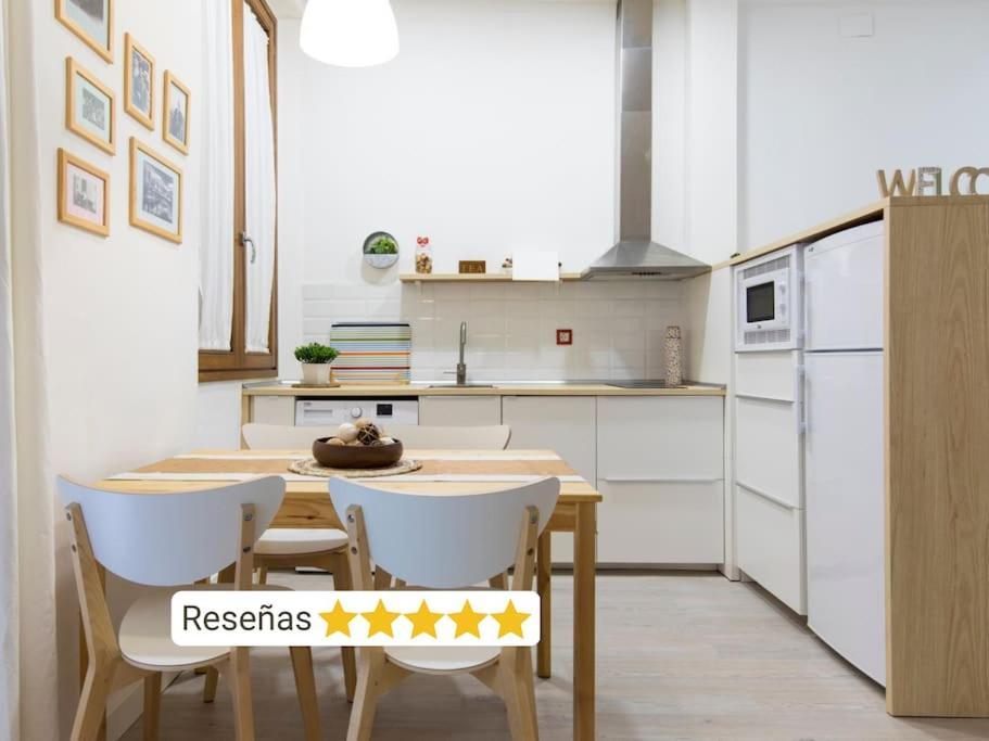 Moderno Apartamento En Casco Historico + Desayuno! Zaragoza Eksteriør billede